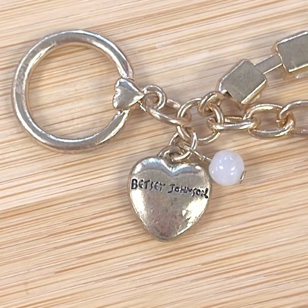 Brand New Betsey Johnson Pastel Gummy Bear Rhinestone Gold Tone Charm Bracelet - Picture 10 of 15